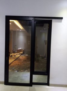pintu sliding dan jendela swing